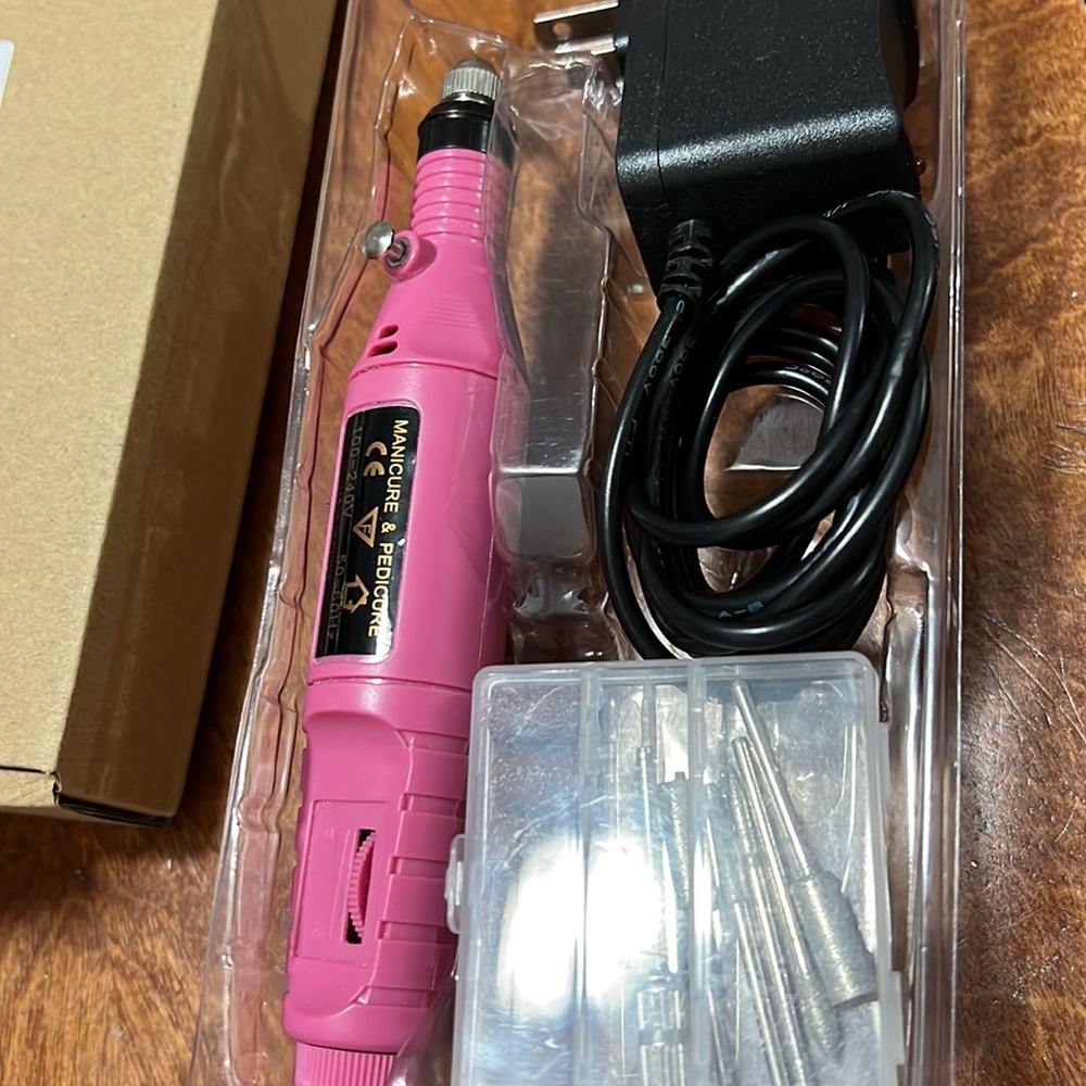 Manicure set - Picture 4 of 4